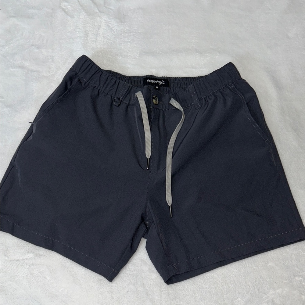Maamgic NatureMono Outdoor Casual Shorts Men’s Size Medium 6 Pockets 5” inseam - Picture 2 of 5